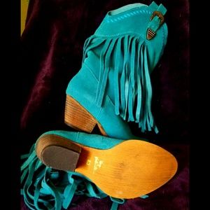 Very Volatile Turquoise Fringe Leather Cowboy 8.5